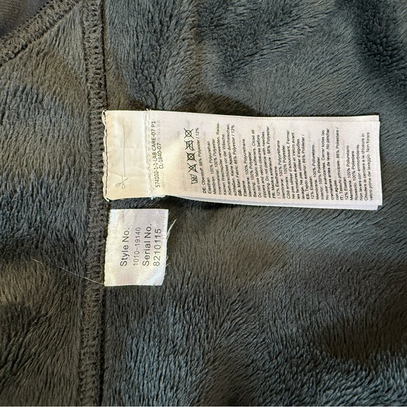 Mammut Black Hooded Softshell Jacket - Picture 7 of 7